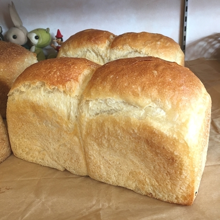 天然酵母・国産小麦の山食パン
